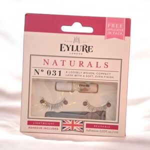 Eylure Naturals No. 031 Lightweight Lashes - Black